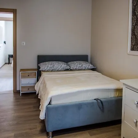 Domenica Apartment
