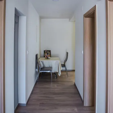 Apartment Domenica *